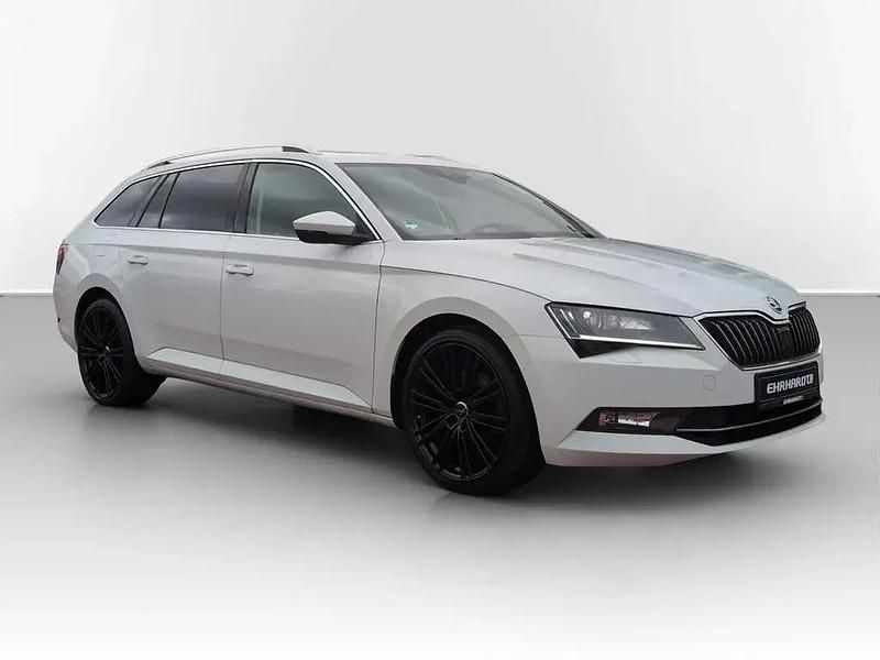 Gebraucht Skoda Superb Style 190 PS (139 kW) 2018 Weiß Kombi