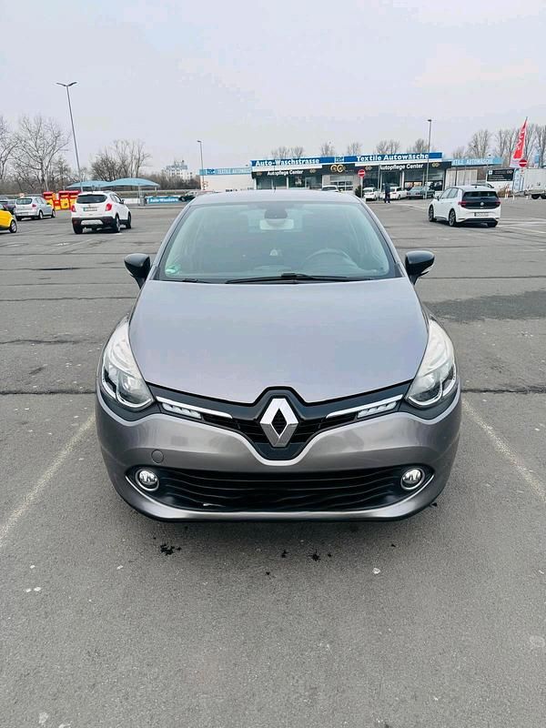 Gebraucht Renault Clio IV 75 PS (55 kW) 2016 Violet Kleinwagen