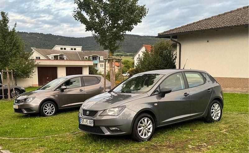 Grau Gebraucht 2012 Seat Ibiza Kleinwagen | 2.499 € (Guter Preis) - Bild 1/4