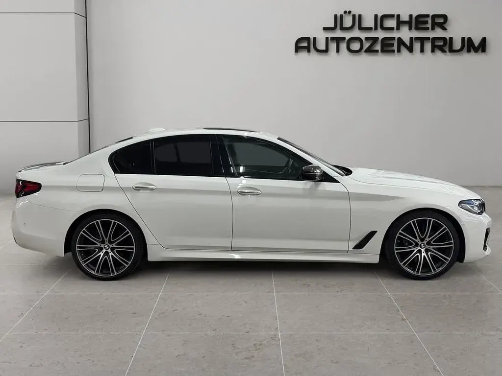 Gebraucht BMW M550 Performance 462 PS (339 kW) 2018 Weiß Limousine
