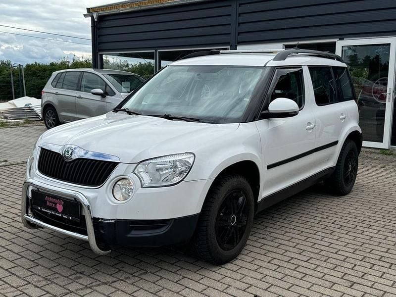Weiß Gebraucht 2013 Skoda Yeti SUV | 6.490 € (Guter Preis) - Bild 1/4