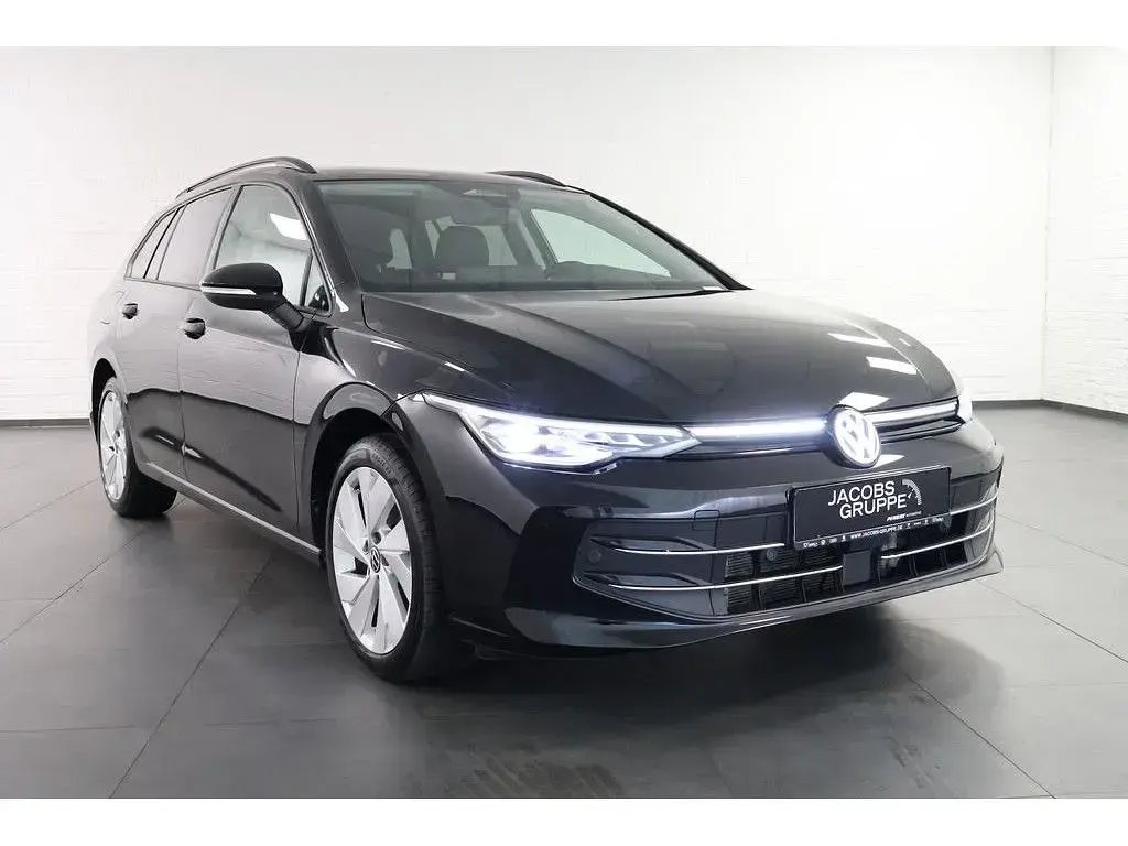Gebraucht VW Golf VIII Goal 150 PS (110 kW) 2025 Schwarz Kombi