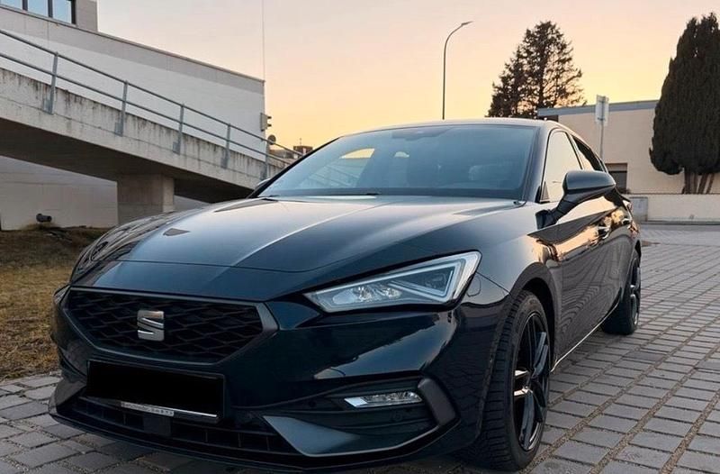 Gebraucht Seat Leon Beats 190 PS (139 kW) 2023 Blau Limousine