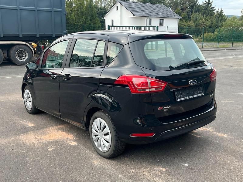Gebraucht Ford B-MAX 120 PS (88 kW) 2015 Schwarz Van / Kleinbus