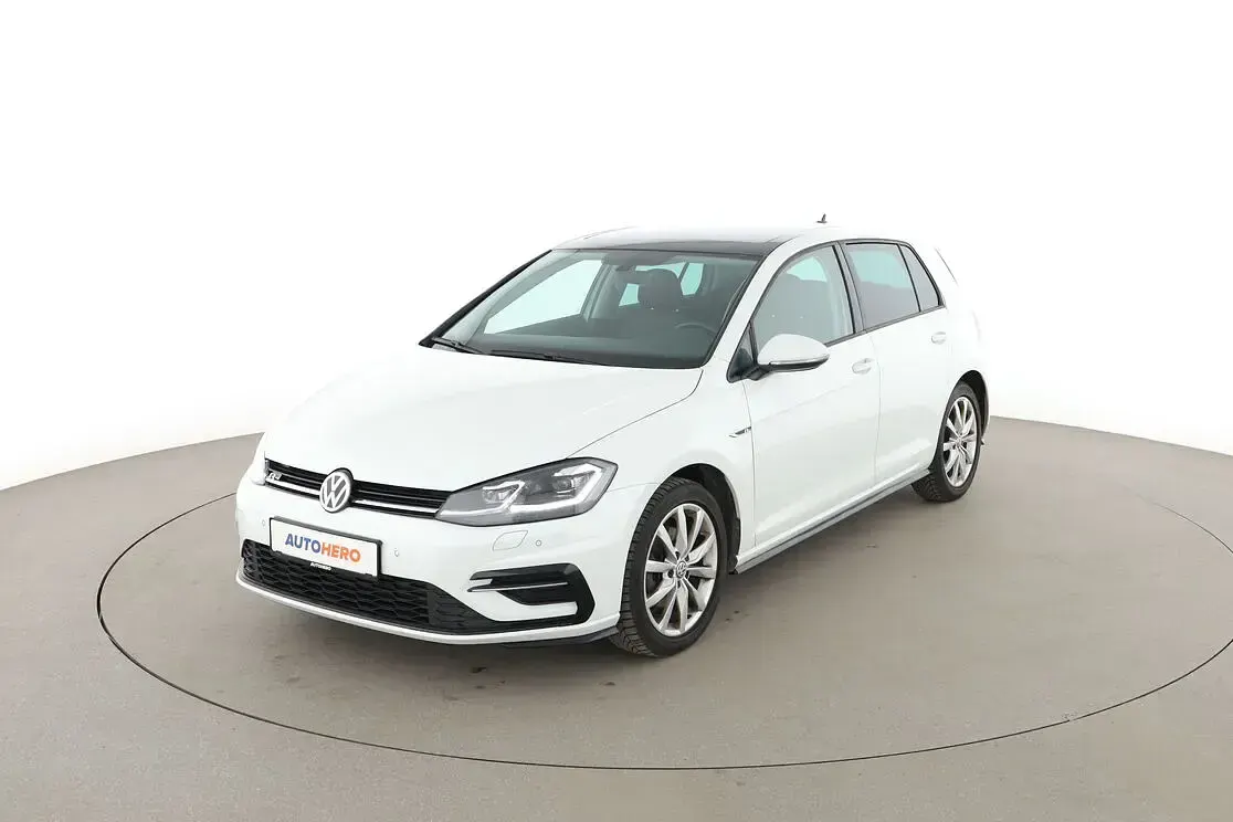Gebraucht VW Golf VII Highline 2017 Limousine