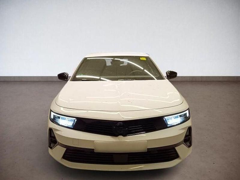 Gebraucht Opel Astra 131 PS (96 kW) 2025 Weiß Limousine