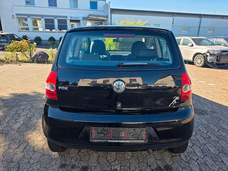 Usata VW Fox 54 CV (39 kW) 2005 Nero Utilitaria