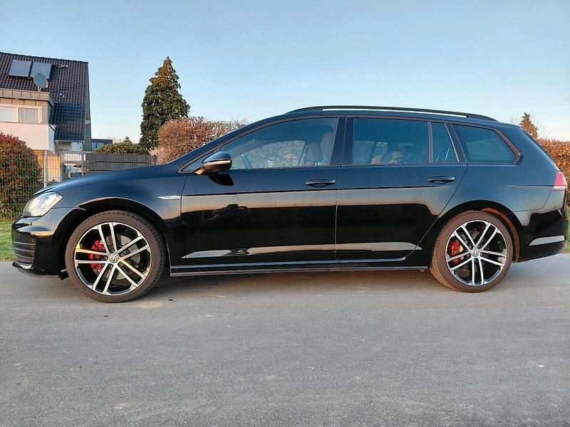 Gebraucht VW Golf VII GTD 184 PS (135 kW) 2016 Schwarz Kombi