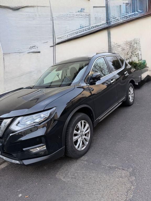 Gebraucht Nissan X-Trail Tekna 177 PS (130 kW) 2018 Schwarz SUV