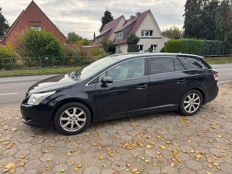 Schwarz Gebraucht 2013 Toyota Avensis Executive Limousine | 4.500 € (Superpreis) - Bild 1/4