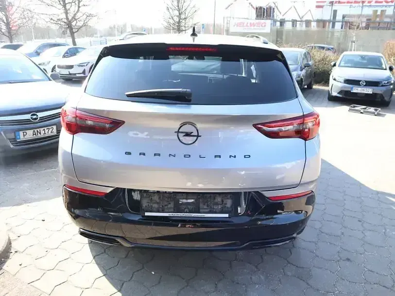 Gebraucht Opel Grandland X 131 PS (96 kW) 2023 Quarz silber metallic SUV