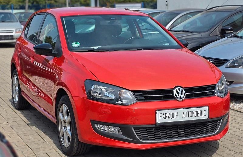 Orange Gebraucht 2011 VW Polo Style Limousine | 3.490 € (Guter Preis) - Bild 1/4