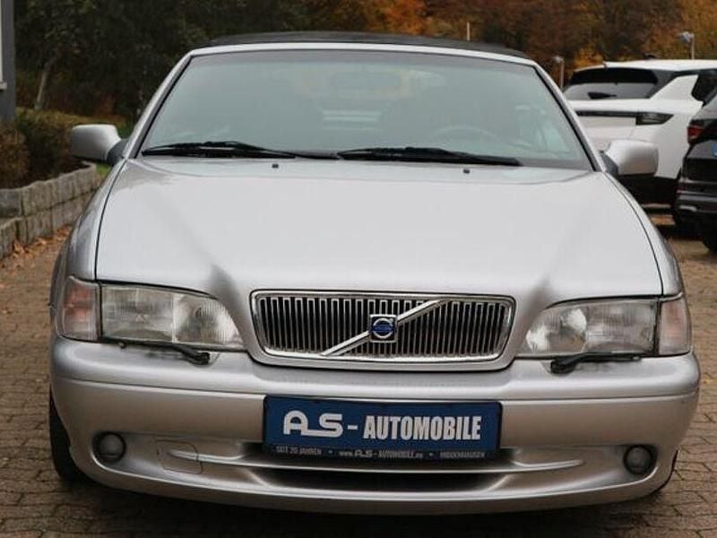 Gebraucht Volvo C70 163 PS (119 kW) 2002 Silber Cabrio
