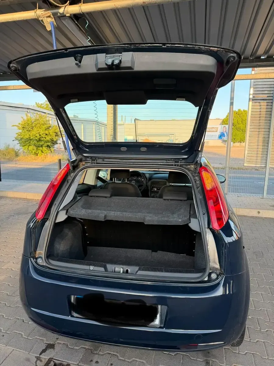 Gebraucht Fiat Punto 65 PS (47 kW) 2008 Blau Kleinwagen
