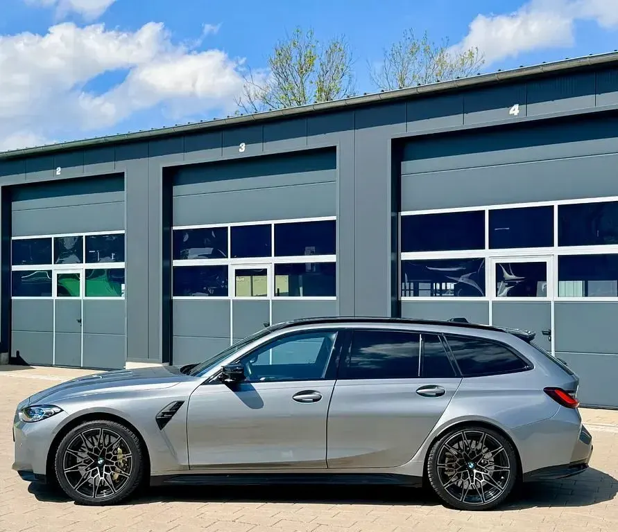 Używany BMW M3 Performance 510 KM (375 kW) 2023 Szary Kombi