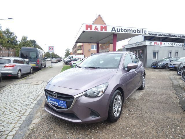 Violett Gebraucht 2016 Mazda 2 Center-Line Kleinwagen | 9.777 € (Teuer) - Bild 1/3
