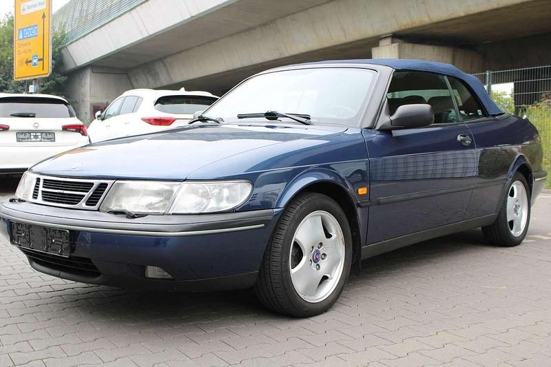 Blau Gebraucht 1995 Saab 900 Cabriolet Cabrio | 6.890 € - Bild 1/4