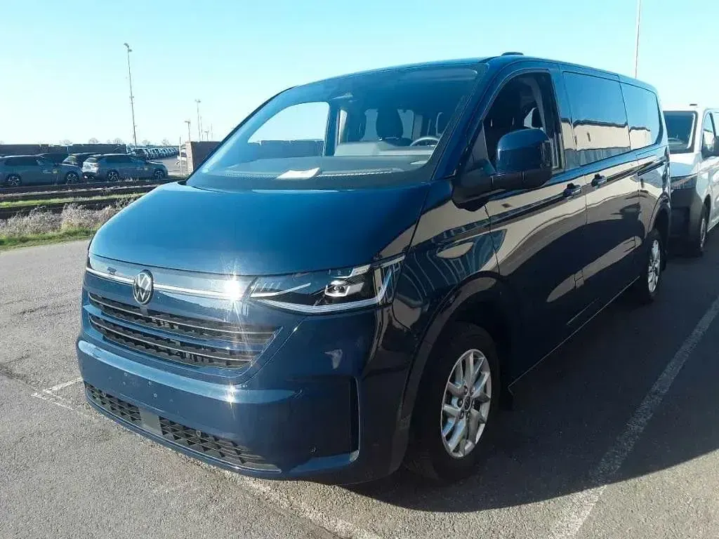 Gebraucht VW Caravelle Style 170 PS (125 kW) 2025 Blaukeine angabe Van