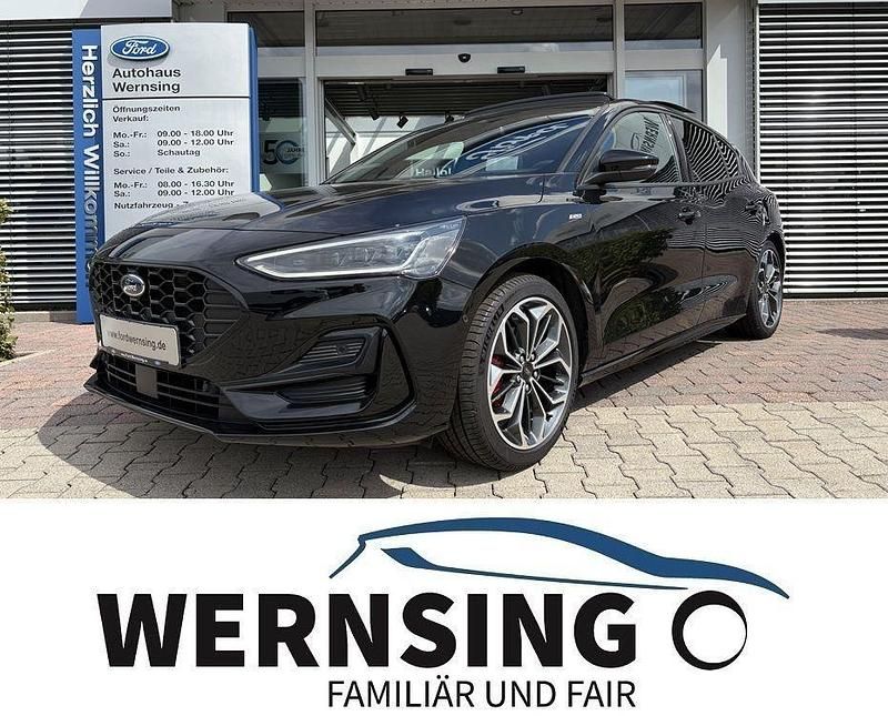 Gebraucht Ford Focus ST-Line X 155 PS (114 kW) 2022 Magnetic grau metallic Limousine