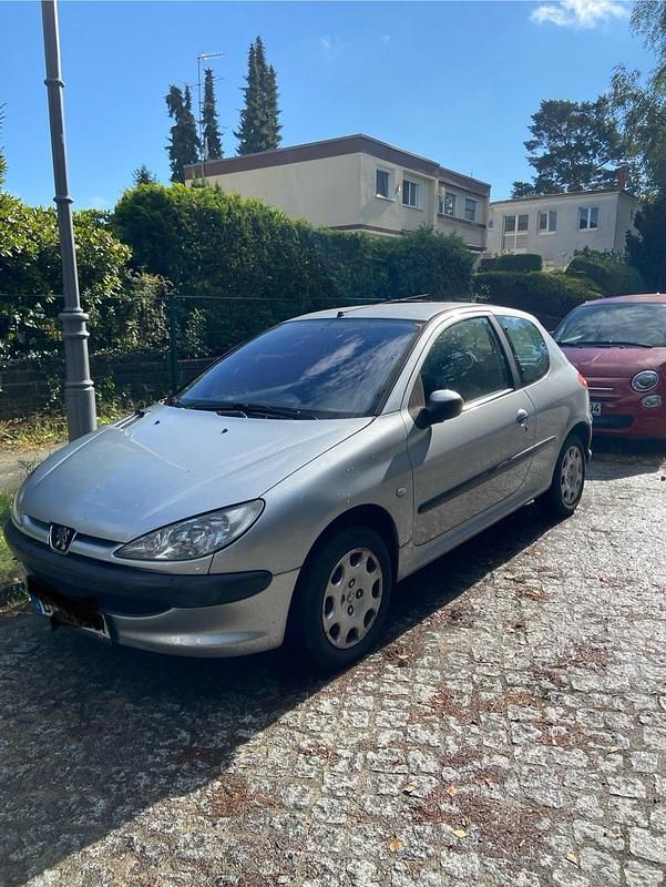 Gebraucht 2003 Peugeot 206 Kleinwagen | 500 € - Bild 1/3