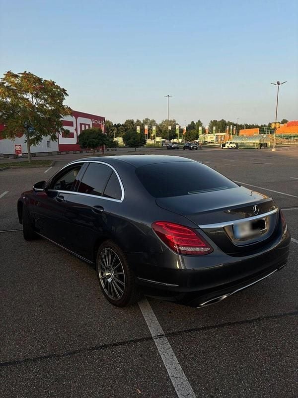 Gebraucht Mercedes 250 211 PS (155 kW) 2014 Silber Limousine