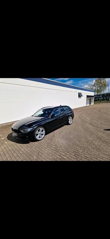 Gebraucht BMW 325 Shadowline 218 PS (160 kW) 2014 Schwarz Kombi