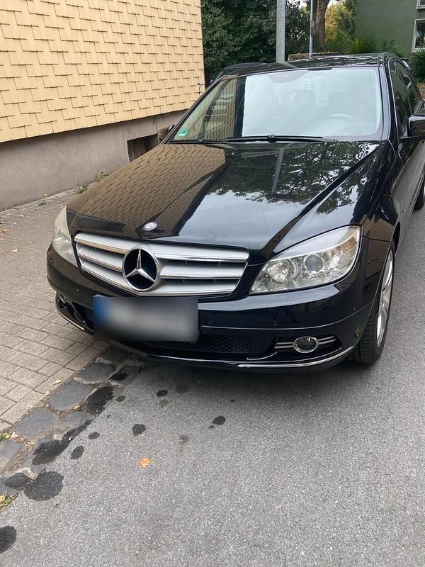 Gebraucht Mercedes C220 Avantgarde 170 PS (125 kW) 2008 Schwarz Limousine