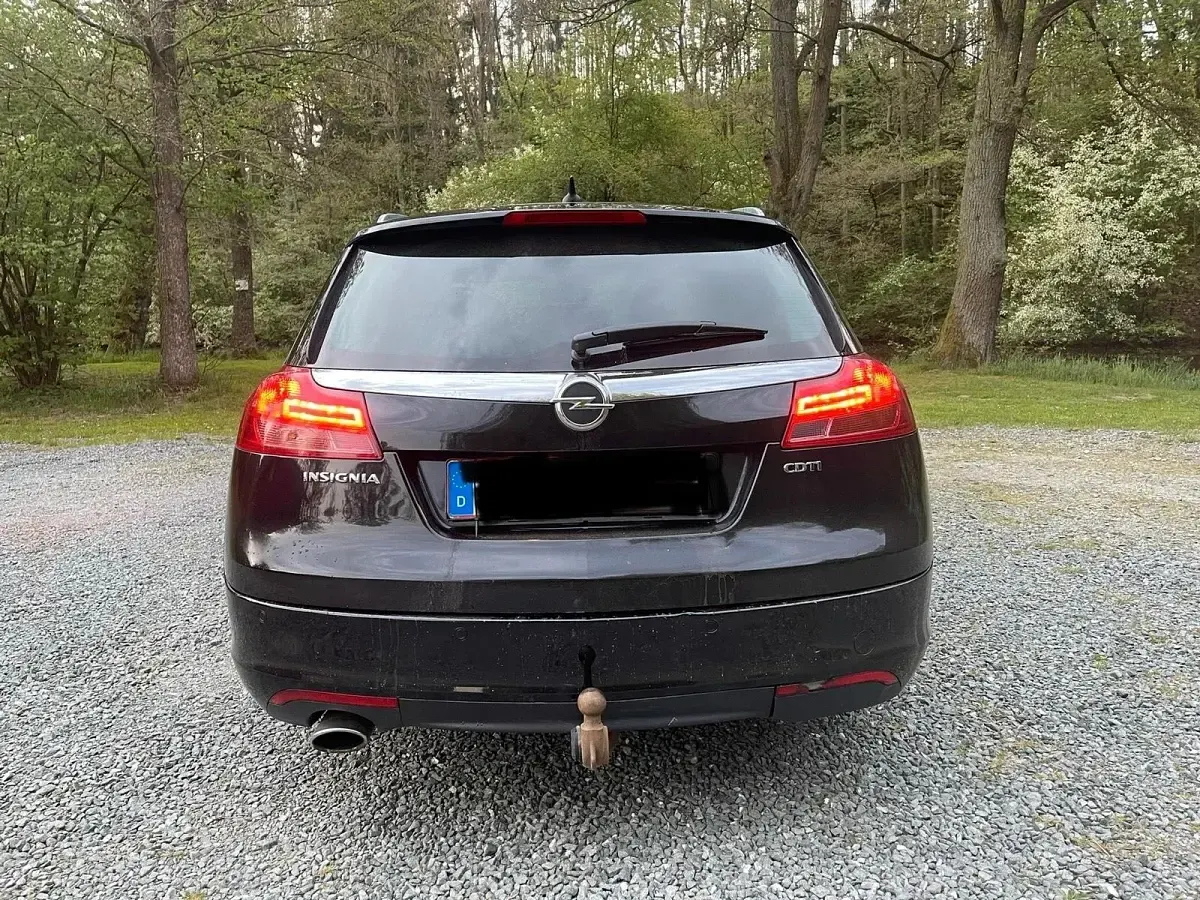 Gebraucht Opel Insignia 2010 Schwarz Kombi
