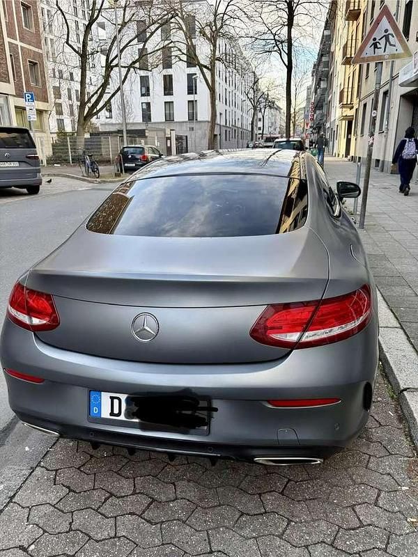 Gebraucht Mercedes 300 245 PS (180 kW) 2017 Grau Coupé