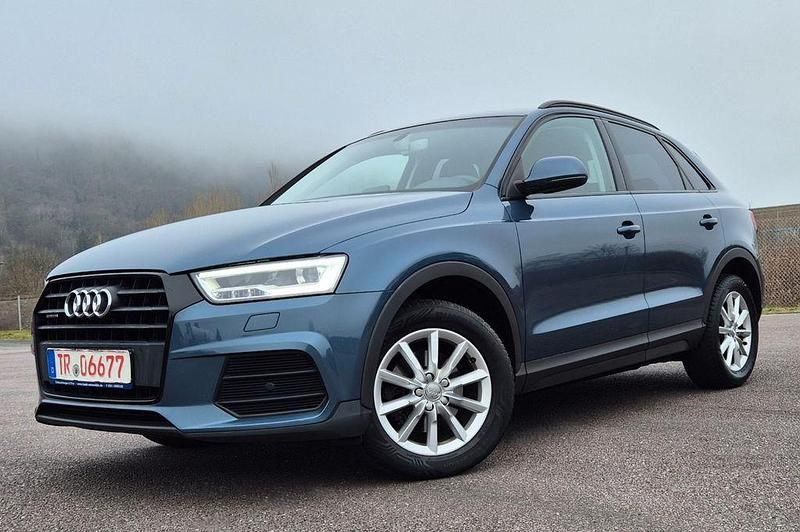 Utopiablau Gebraucht 2015 Audi Q3 Comfort SUV | 15.770 € (Fairer Preis) - Bild 1/4