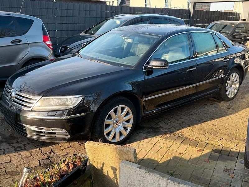 Schwarz Gebraucht 2012 VW Phaeton Limousine | 6.001 € (Guter Preis) - Bild 1/4