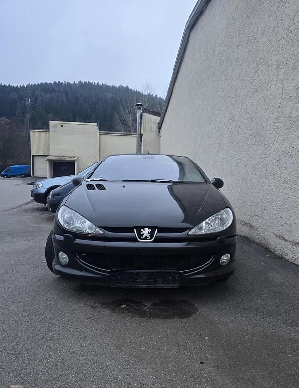 Gebraucht Peugeot 206 CC 2006 Schwarz Cabrio