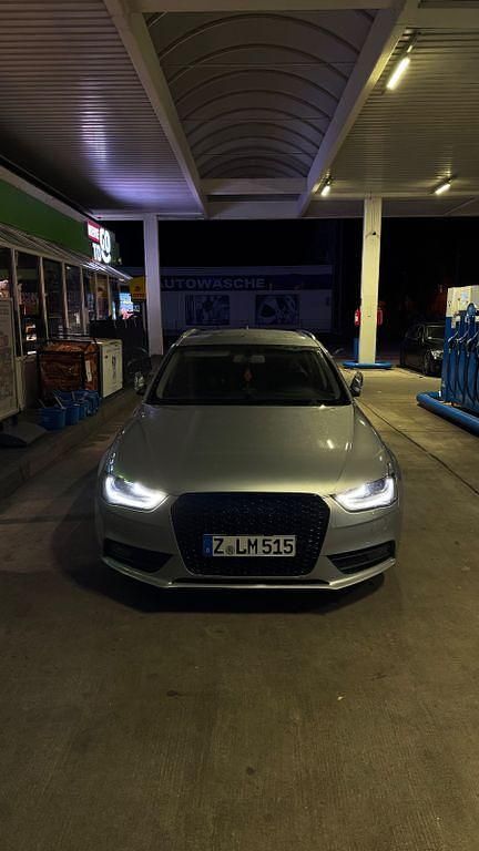 Gebraucht Audi A4 Attraction 136 PS (100 kW) 2014 Silber Kombi
