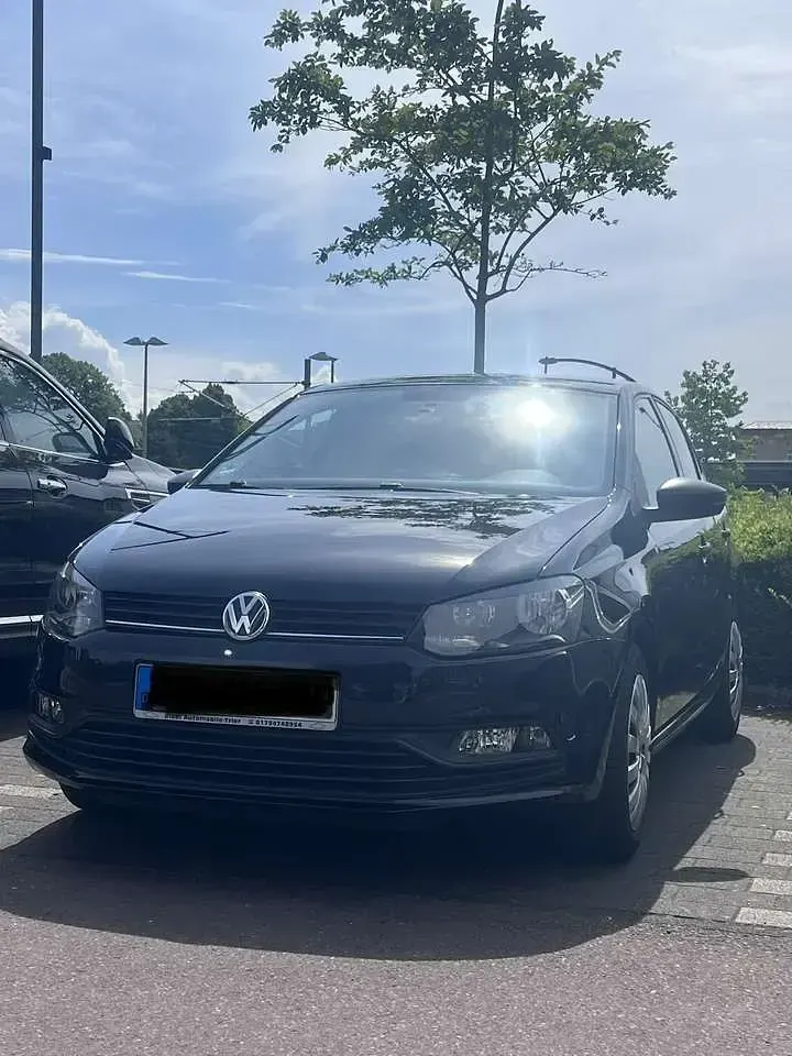 Gebraucht VW Polo Sportline 69 PS (50 kW) 2015 Limousine