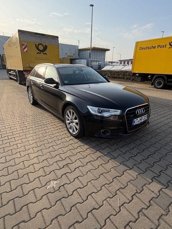 Gebraucht Audi A6 Ambiente 204 PS (150 kW) 2012 Schwarz Kombi