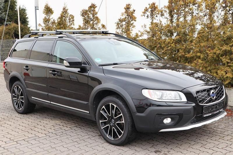 Gebraucht Volvo XC70 Linje Svart 220 PS (161 kW) 2015 Schwarz Limousine