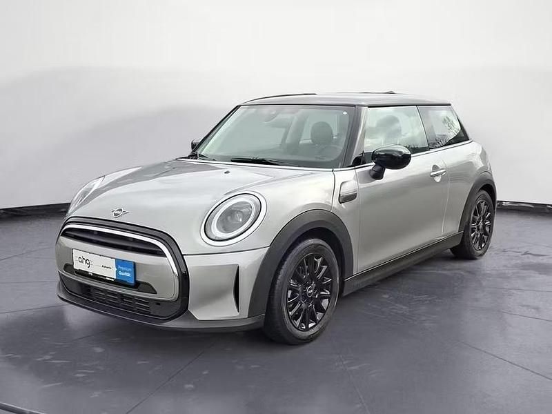 Gebraucht Mini Cooper Classic 136 PS (100 kW) 2023 Silber Kleinwagen