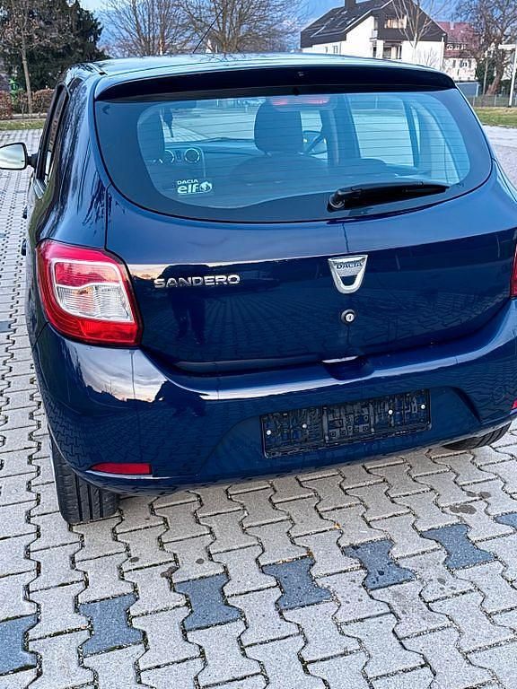 Gebraucht Dacia Sandero 72 PS (52 kW) 2013 Blau Limousine