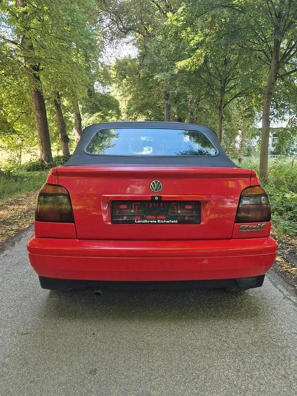 Rot Gebraucht 1996 VW Golf Cabriolet Karmann Cabrio | 2.900 € (Fairer Preis) - Bild 1/4