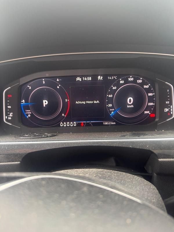 Gebraucht VW Tiguan Allspace R-line 150 PS (110 kW) 2021 Schwarz SUV