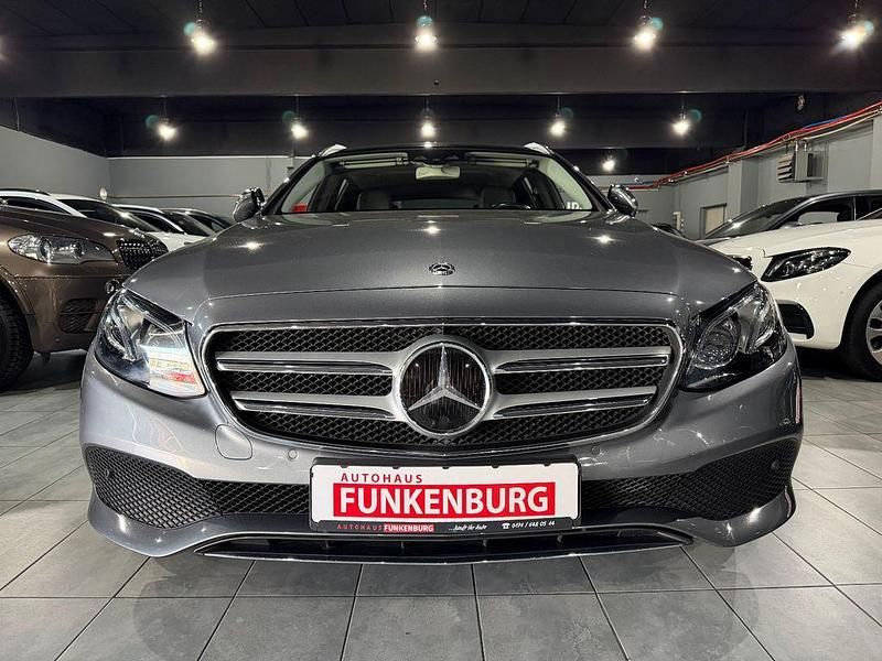 Usata Mercedes E220 194 CV (142 kW) 2017 Grigio Berlina