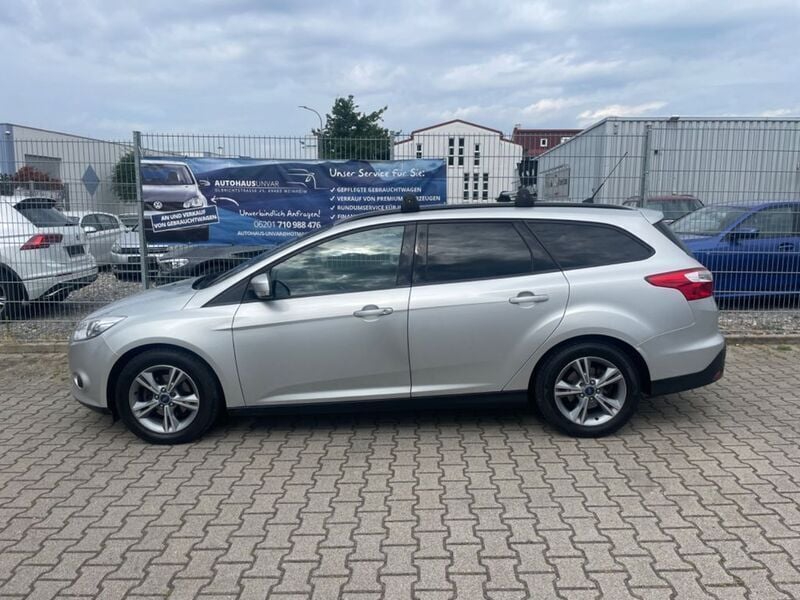 Gebraucht Ford Focus SYNC Edition 101 PS (74 kW) 2013 Silber Kombi