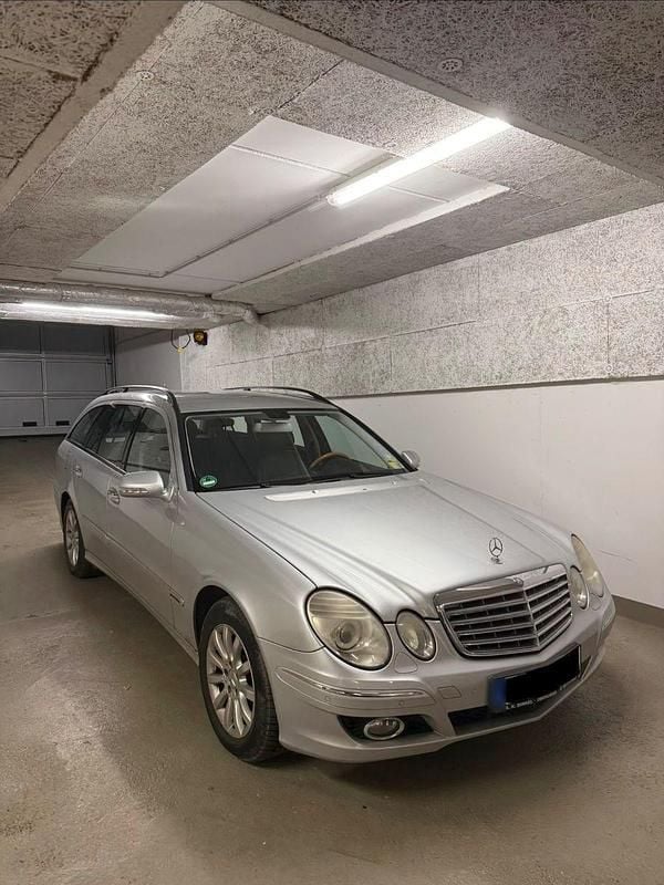 Gebraucht Mercedes E280 Elegance 190 PS (139 kW) 2007 Silber Kombi