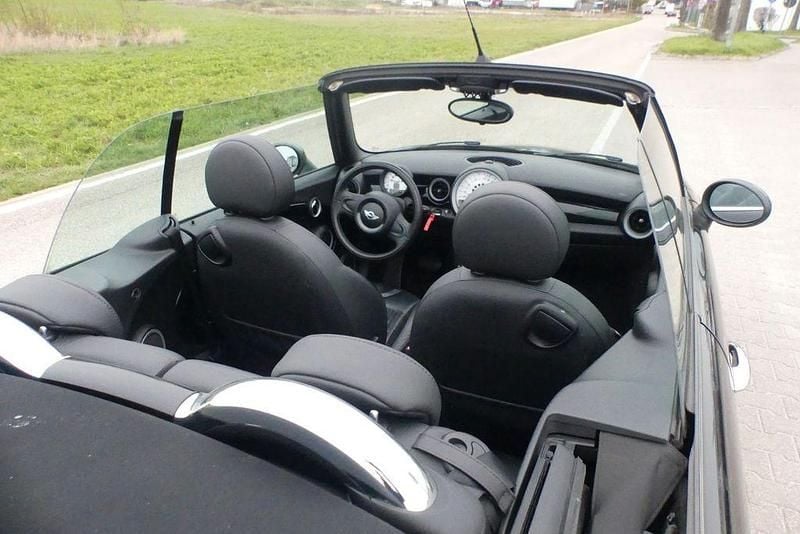 Gebraucht Mini Cooper Cabriolet 122 PS (89 kW) 2013 Schwarz Cabrio