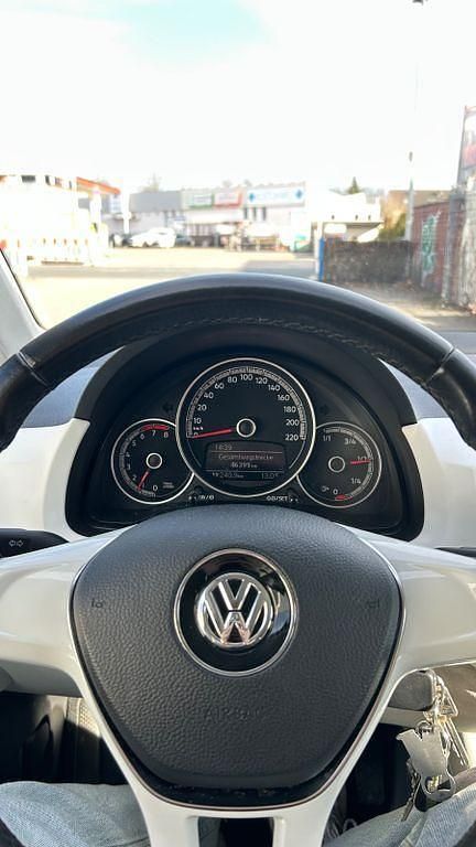 Gebraucht VW up! Beats 60 PS (44 kW) 2017 Schwarz Kleinwagen