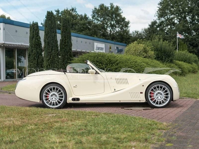 Gebraucht Morgan Aero 8 367 PS (269 kW) 2018 Beige Cabrio
