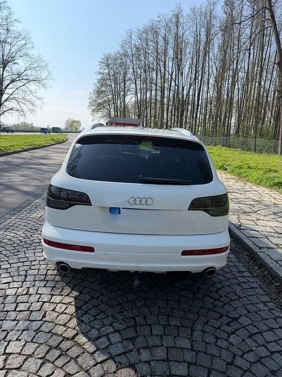 Second-hand Audi Q7 Performance 326 CP (239 kW) 2008 Alb SUV