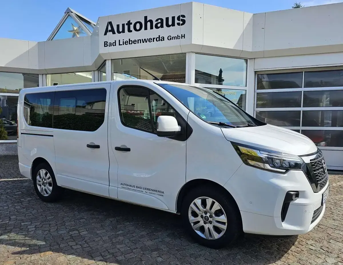 Gebraucht Nissan Primastar Tekna 170 PS (125 kW) 2024 Weiß Van / Kleinbus