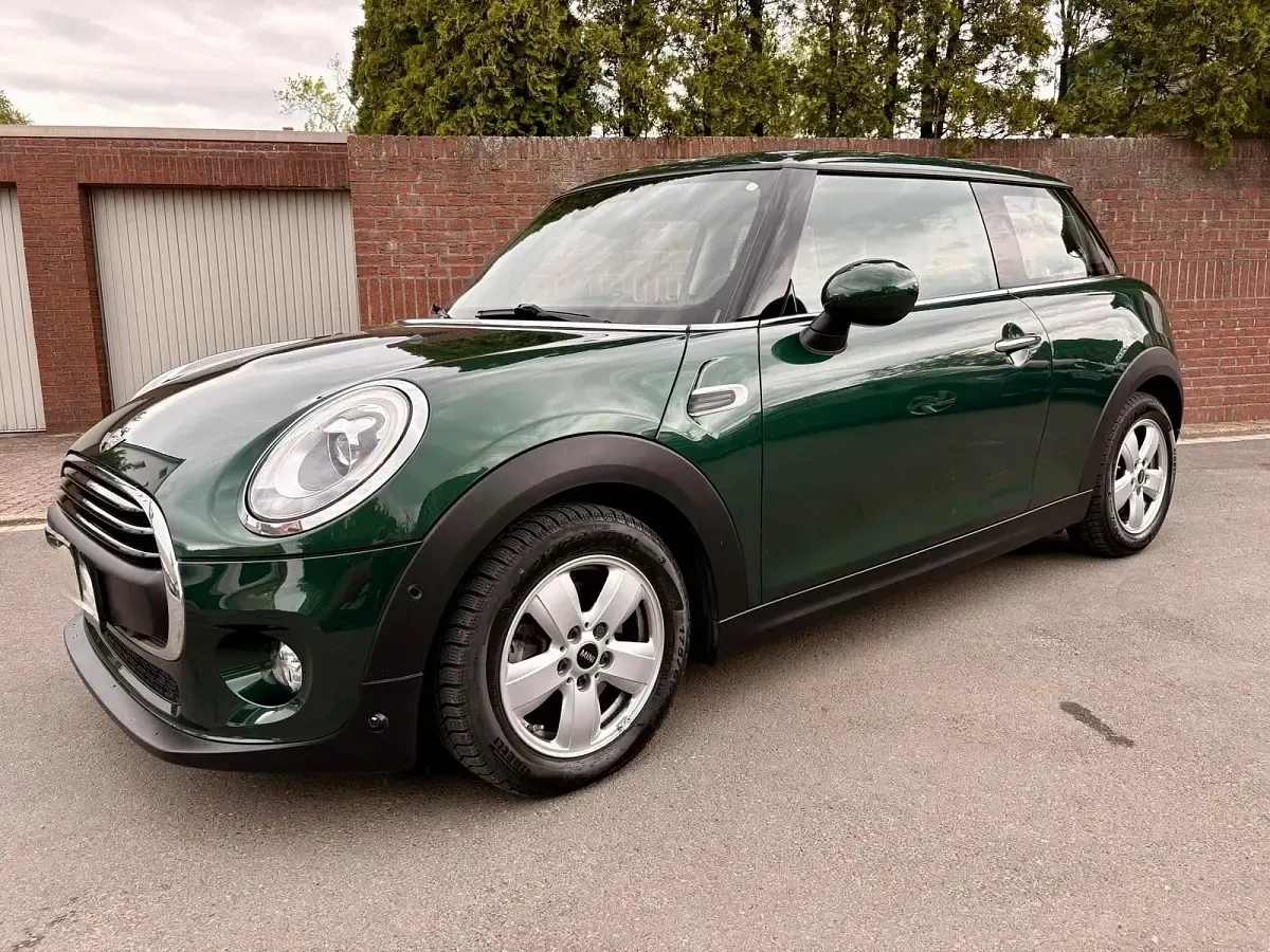 Usata Mini ONE 102 CV (75 kW) 2018 Verde Utilitaria