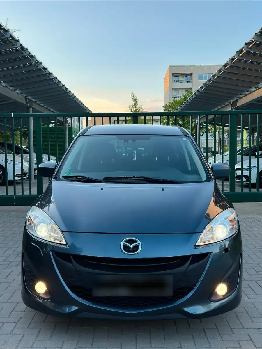 Gebraucht Mazda 5 115 PS (84 kW) 2011 Grau Van / Kleinbus